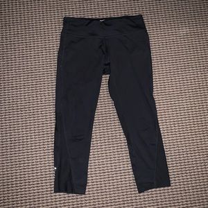 Nike cropped dri-fit leggings